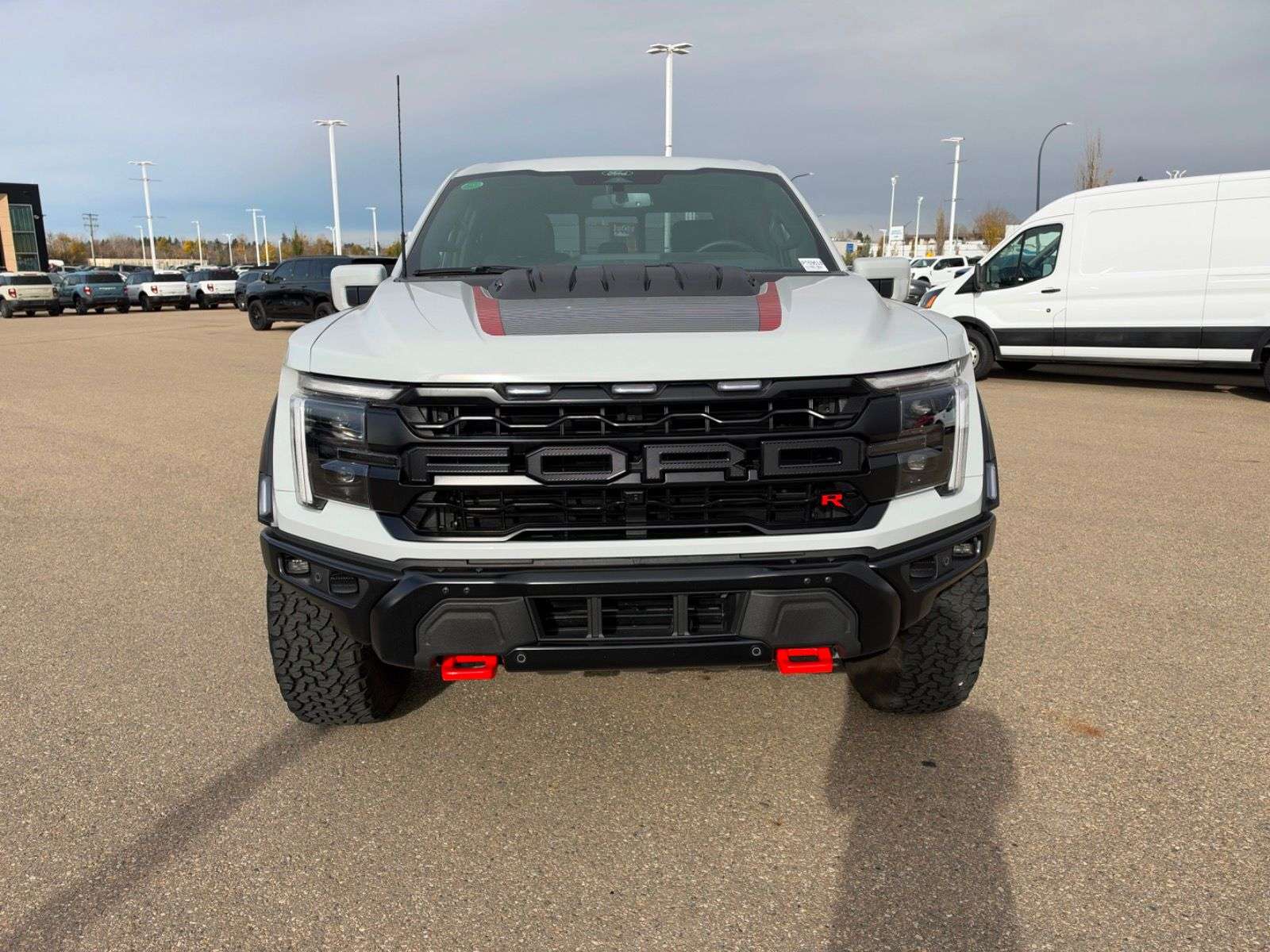 2026 Ford F-150 Raptor — снимка 2