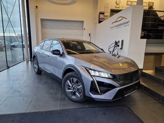 Peugeot 408 ALLURE 408 HYBRIDE BENZINE AUTOMAAT NIEUW 0 KM