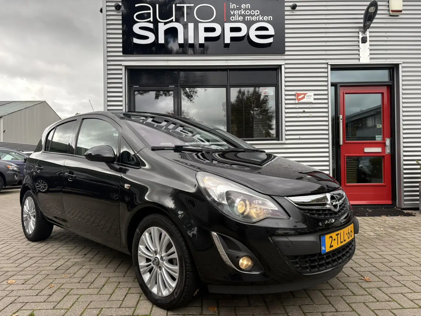 Opel Corsa 1.4-16V Cosmo -CLIMA-STOEL + STUURVERWARMING-HALF Noir - 2