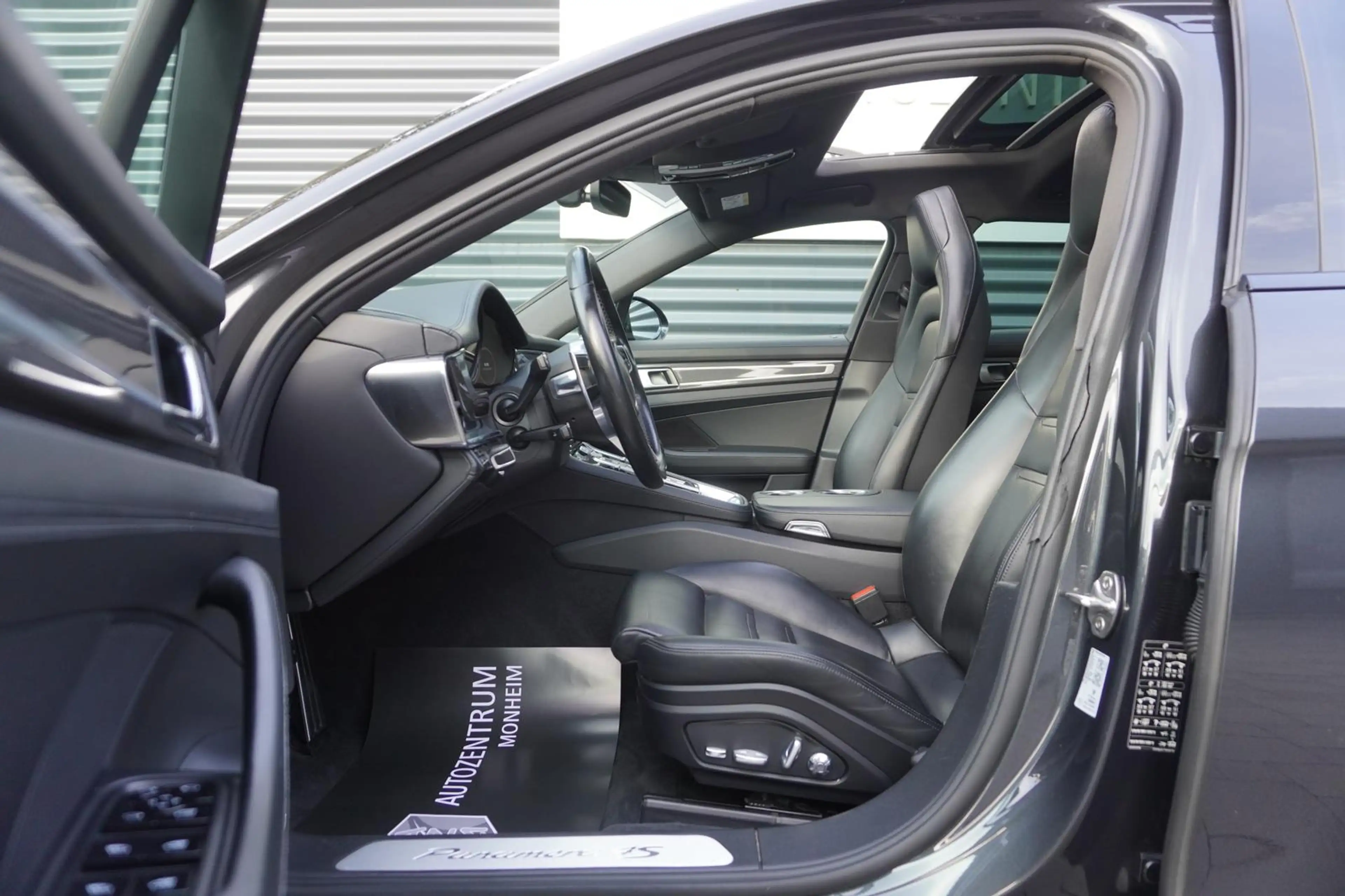Porsche Panamera 4S SPORT-TURISMO|PANORAMA|CHRONO|MATRIX — photo 12