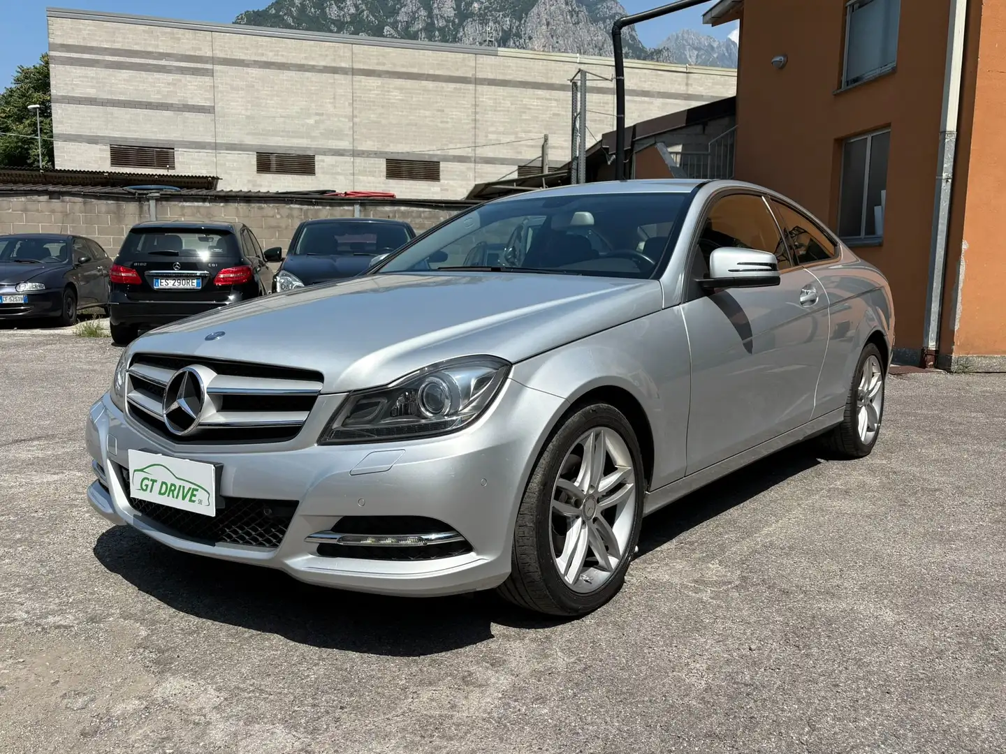 Mercedes-Benz C 220 Classe C - W204 2011 Coupe  cdi Executive AUTOM. Argento - 1