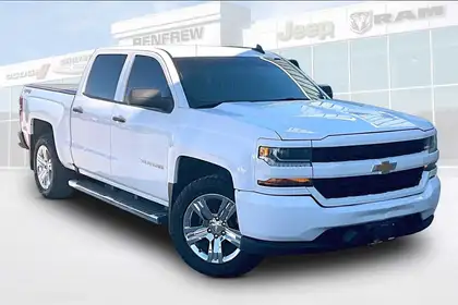 White 2018 Chevrolet Silverado 1500 Custom Crew Cab 4WD Pickup Truck Four-Wheel Drive 6-Speed Automatic
