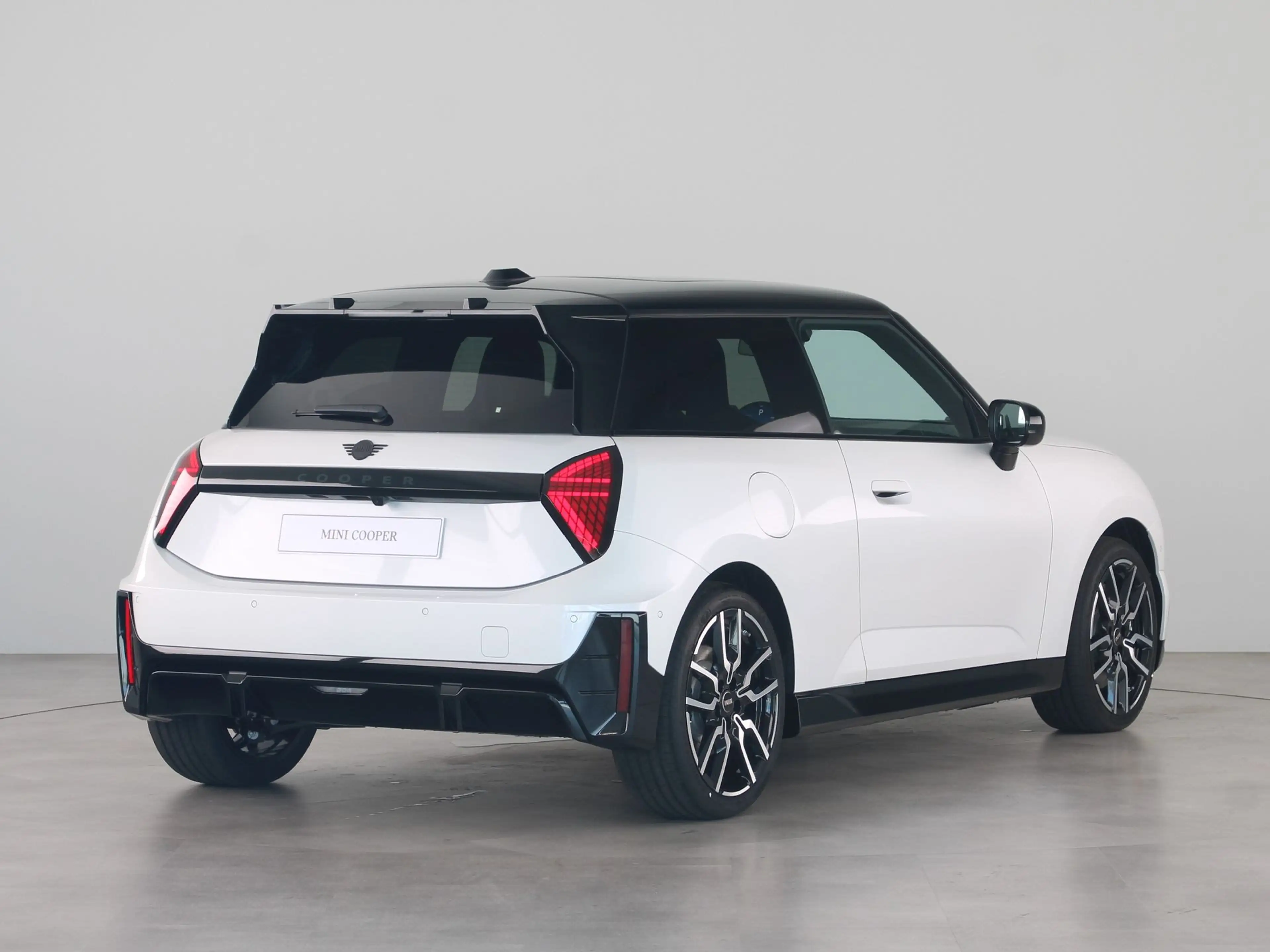 MINI Cooper E John Cooper Works Pakket L — photo 5