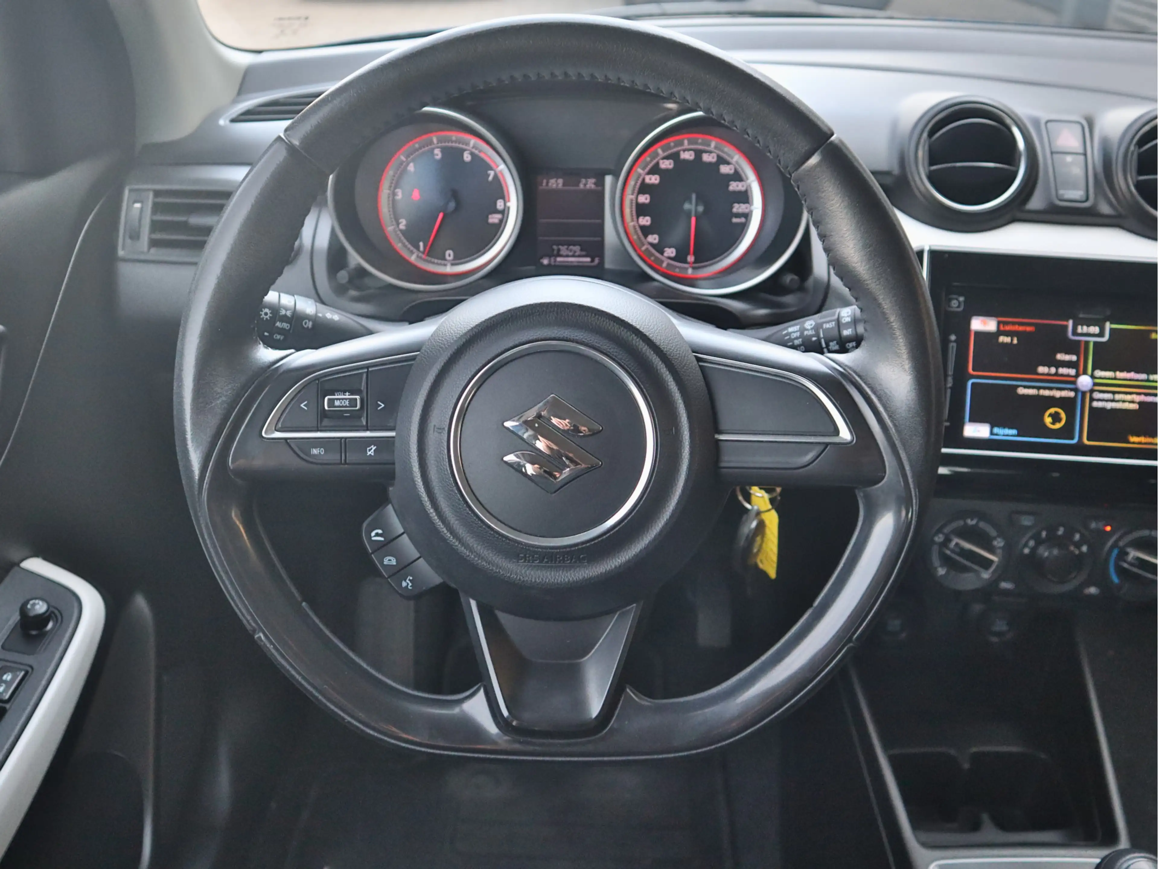 Suzuki Swift 1.2 Select | Camera | Stoelverwarming | Apple Carp — photo 13