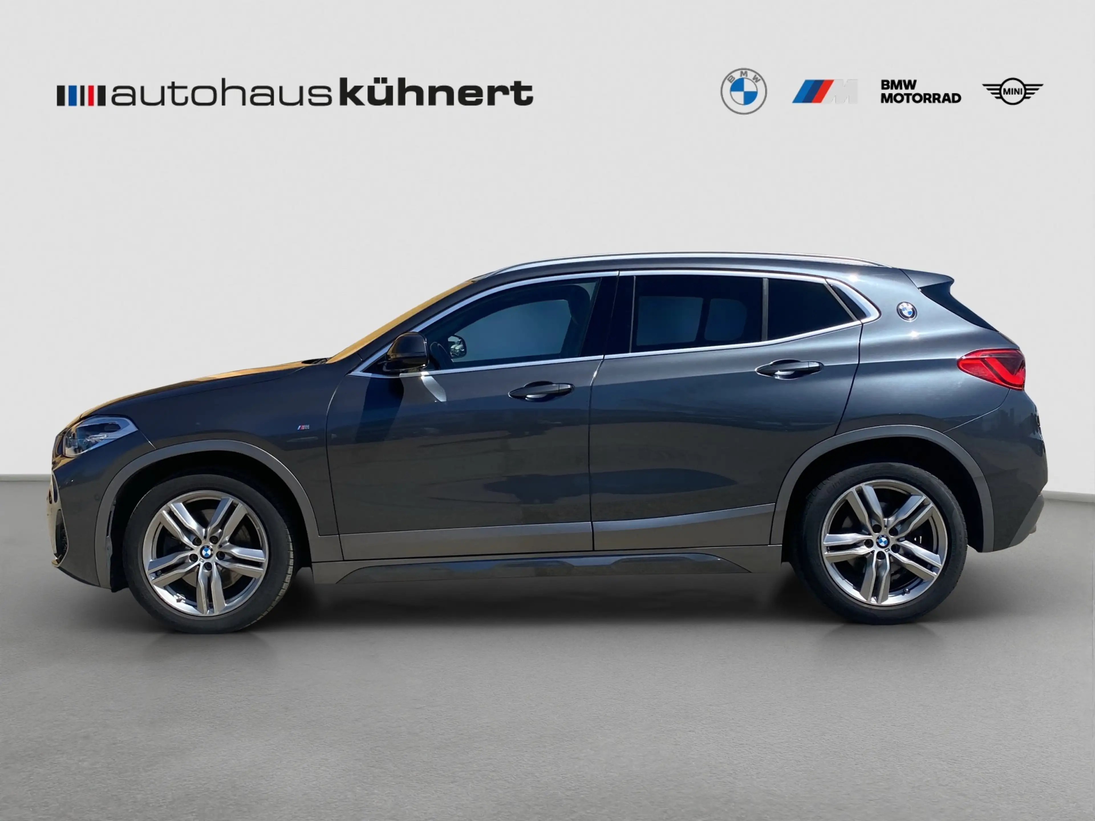 BMW X2 xDrive 20d //M-Sport X LED Pano AHK RFK HUD Hifi — photo 4