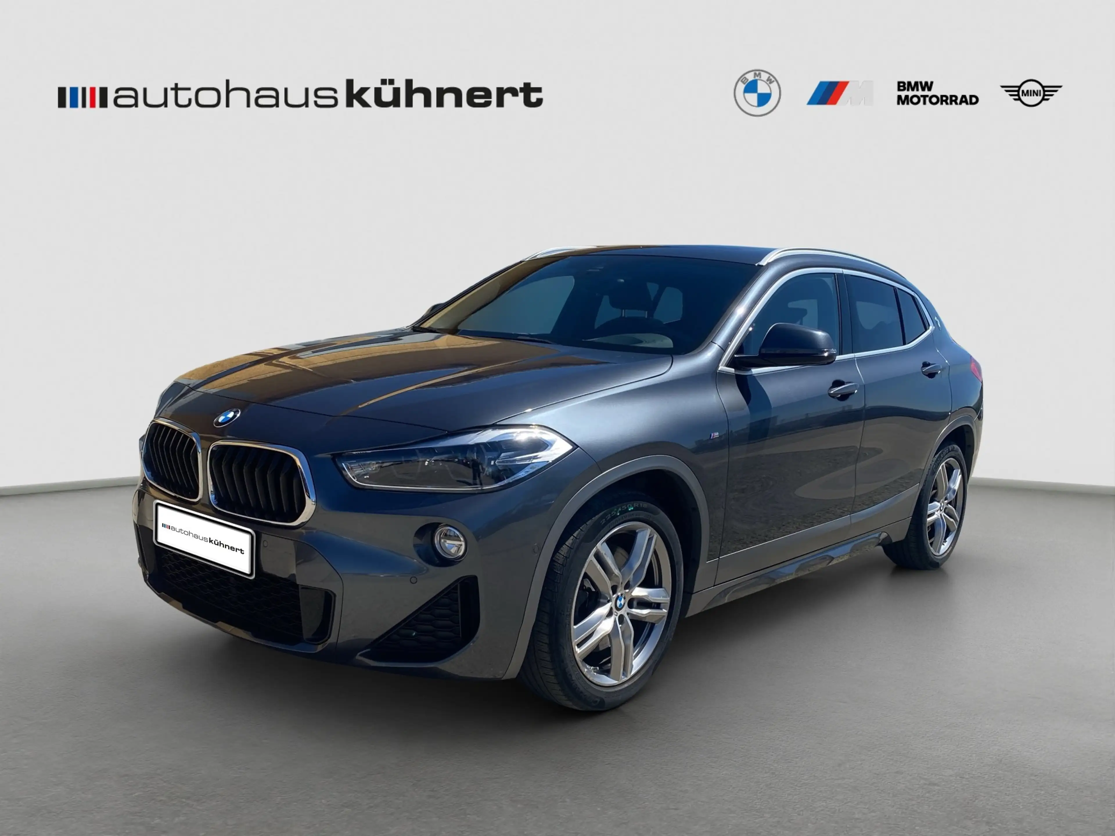 BMW X2 xDrive 20d //M-Sport X LED Pano AHK RFK HUD Hifi — photo 2