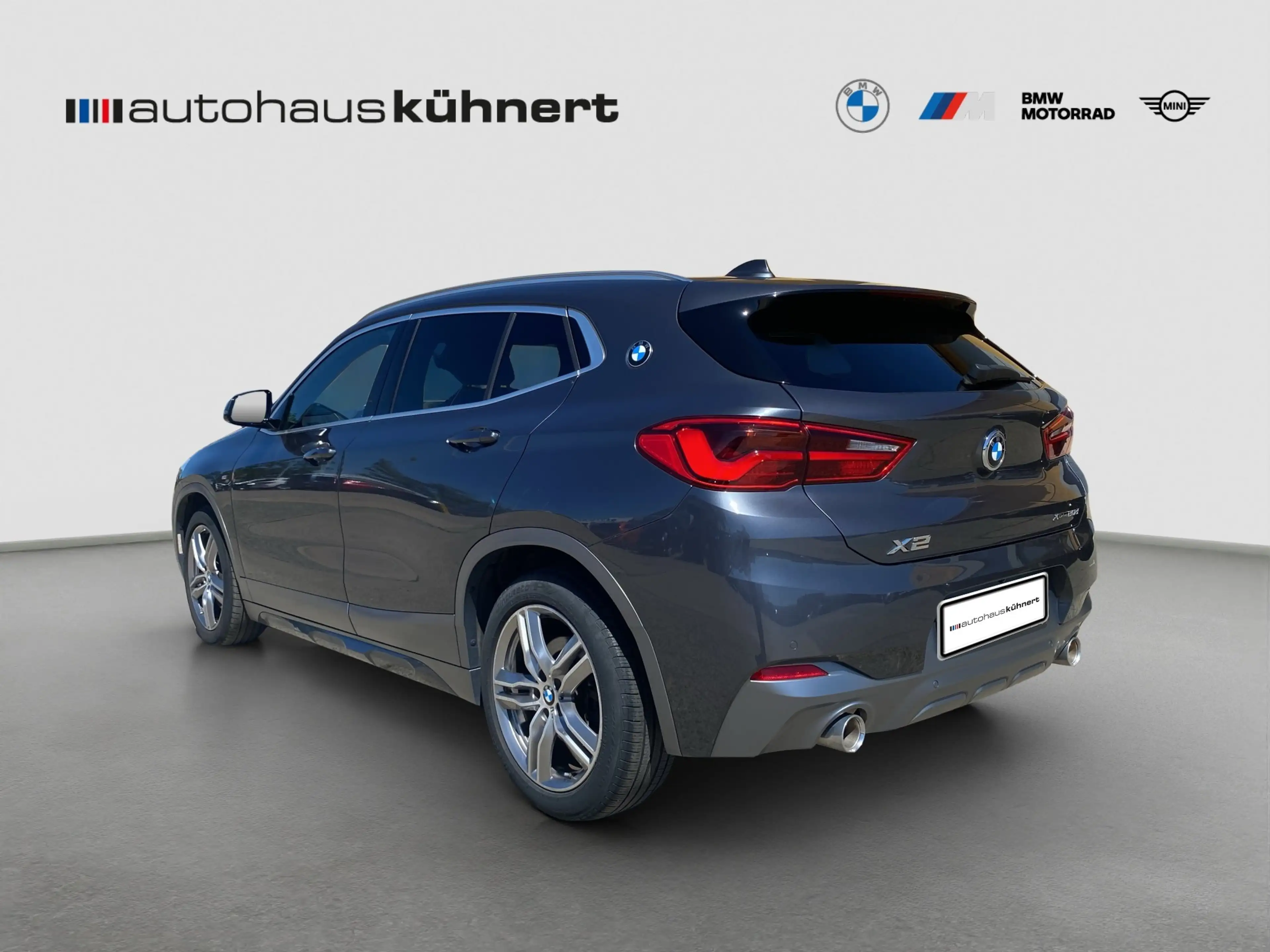 BMW X2 xDrive 20d //M-Sport X LED Pano AHK RFK HUD Hifi — photo 5