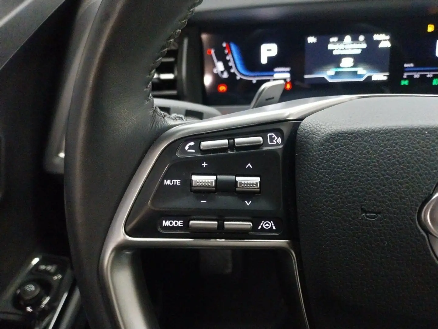 SsangYong Torres G15 Life Aut. Verde - 2