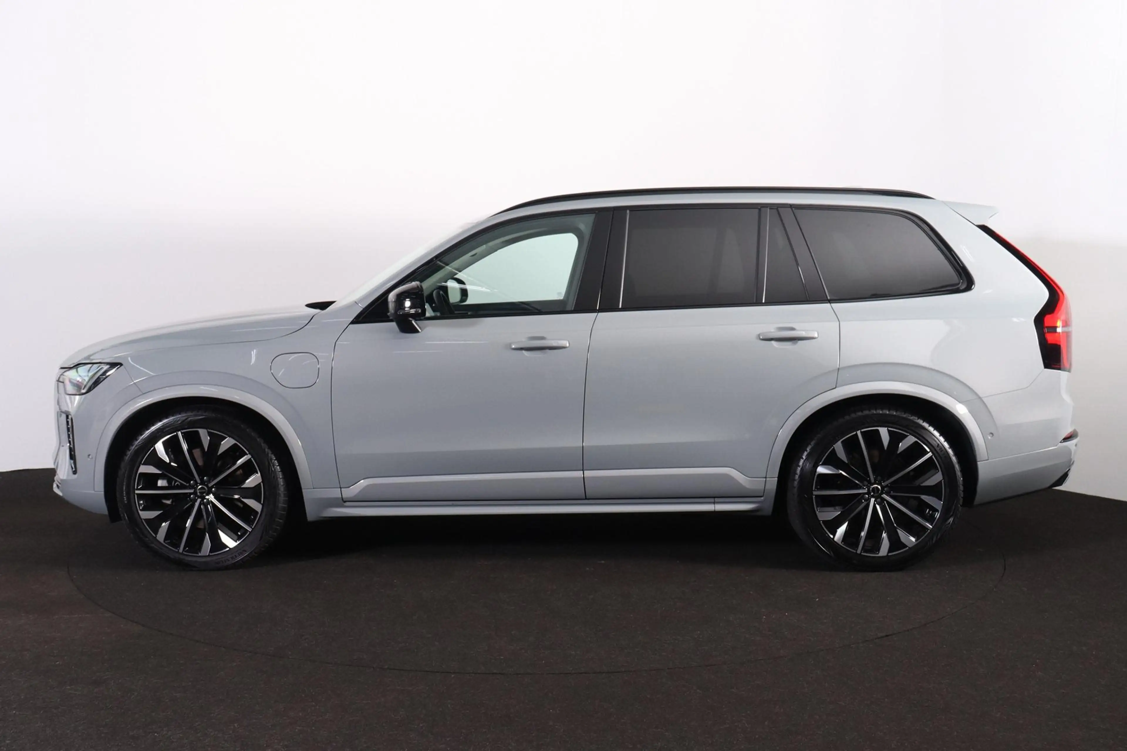 Volvo XC90 T8 Recharge AWD Ultra Dark - Luchtvering - Panoram — photo 3