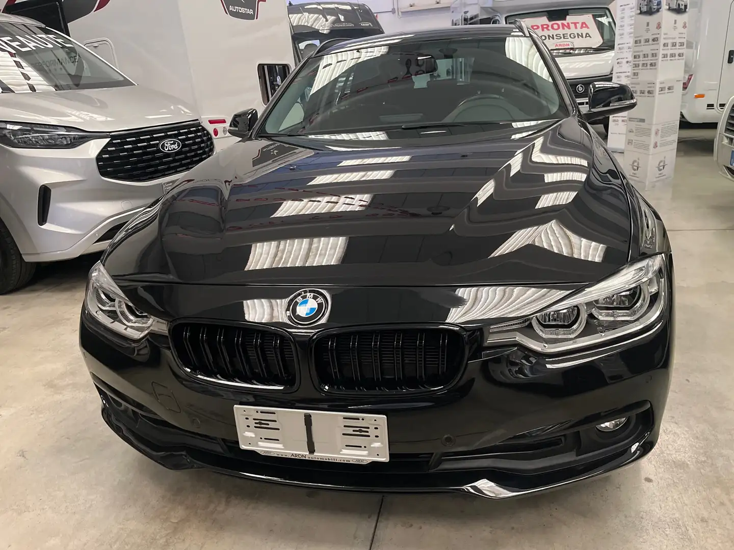 BMW 318 318d Touring Business Advantage auto - 2