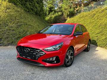 i30 1.6 CRDi /Carnet Hyundai /Très bon état /CarPlay /..