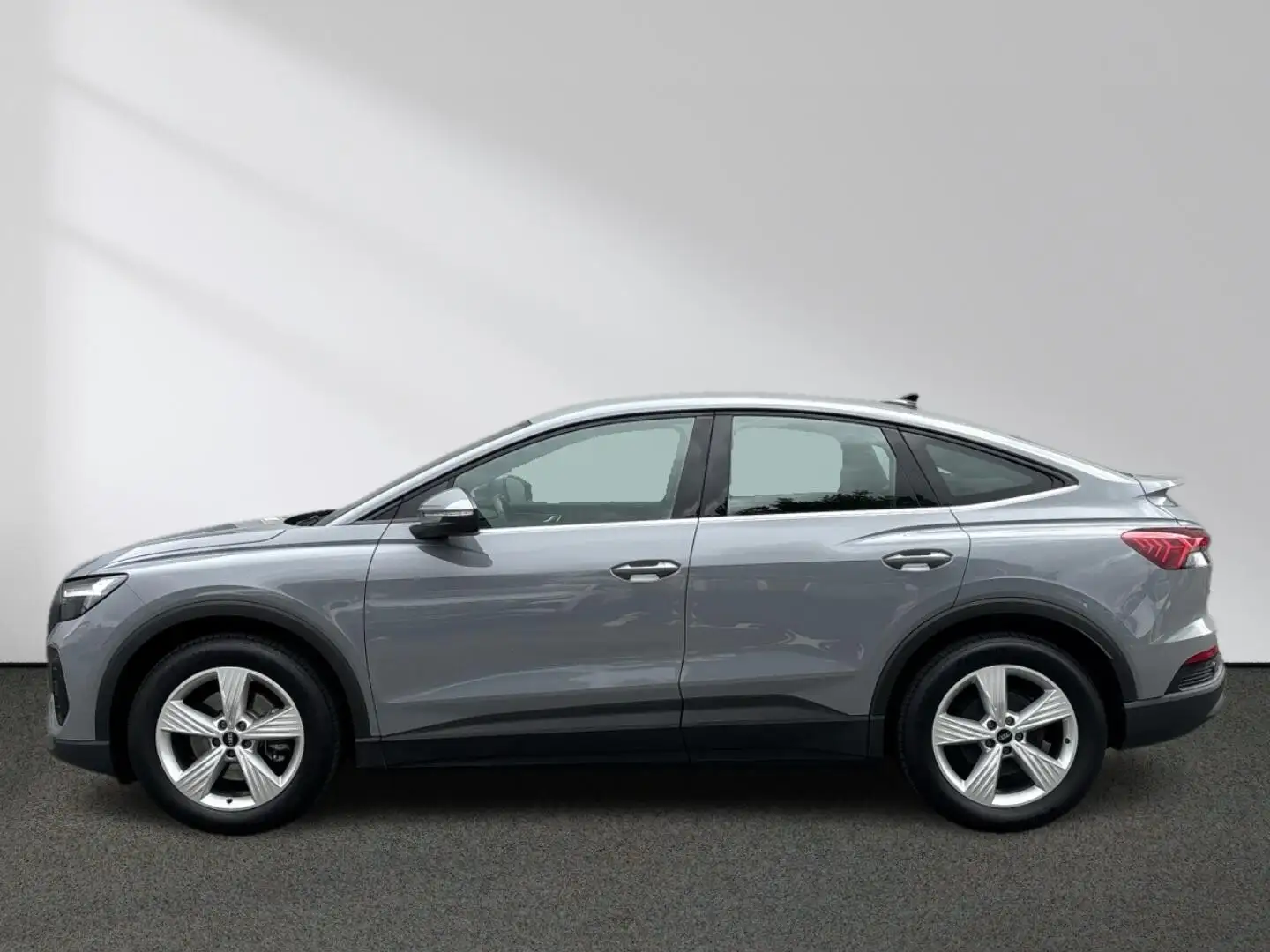 Audi Q4 e-tron Sportback 35 MMI Standheizung LED Grau - 2