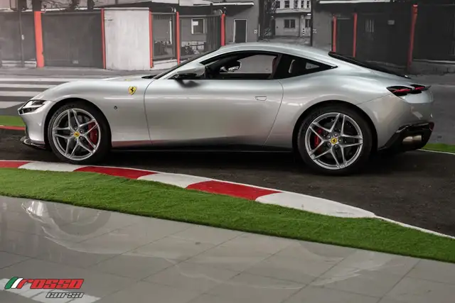 Ferrari Roma view 7