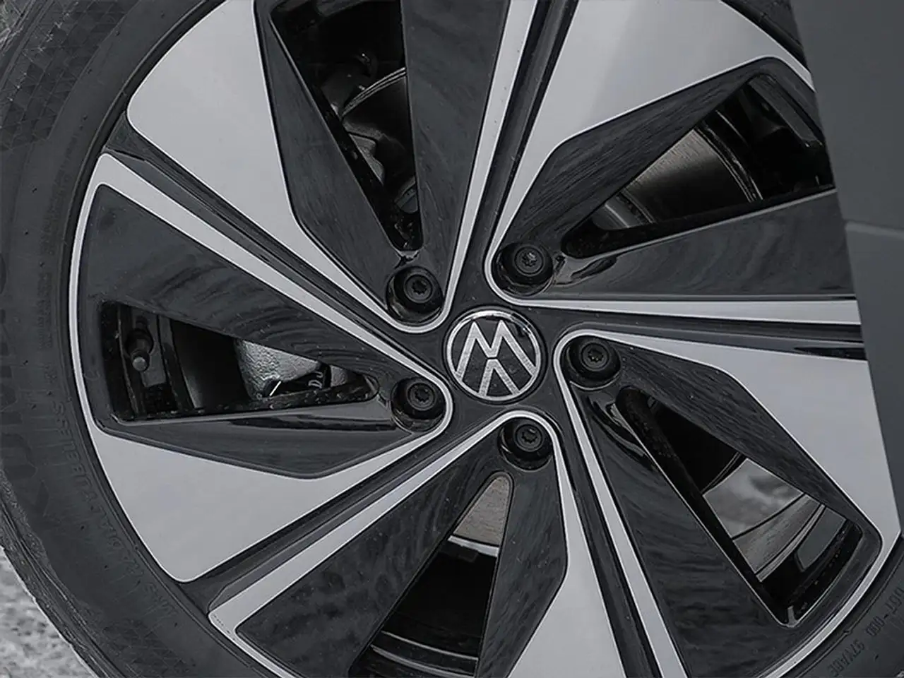 Volkswagen Taos снимка Volkswagen Taos