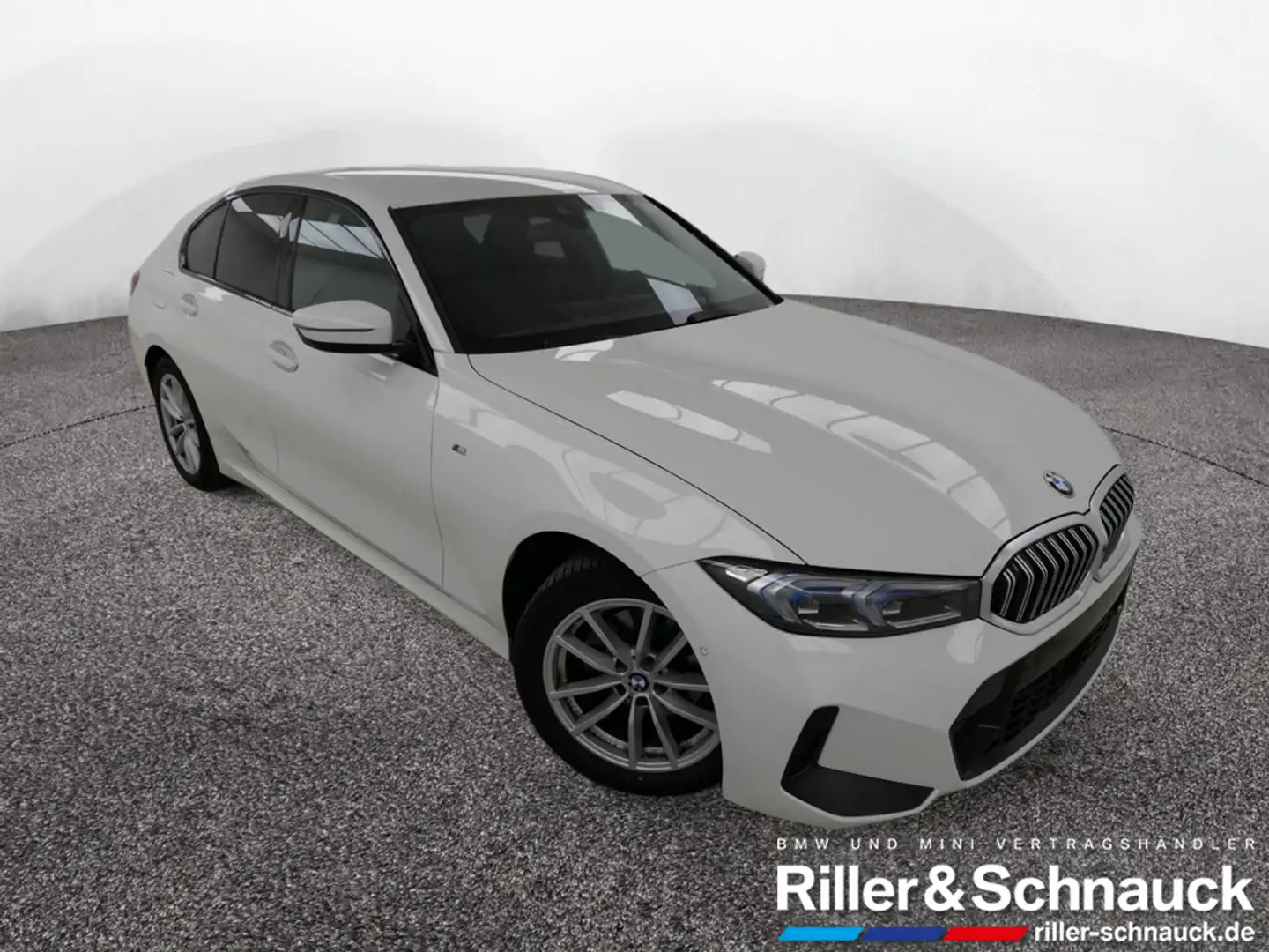 BMW 320 d xDrive M Sport ACC+HUD+360°KAM+MEM Weiß - 2