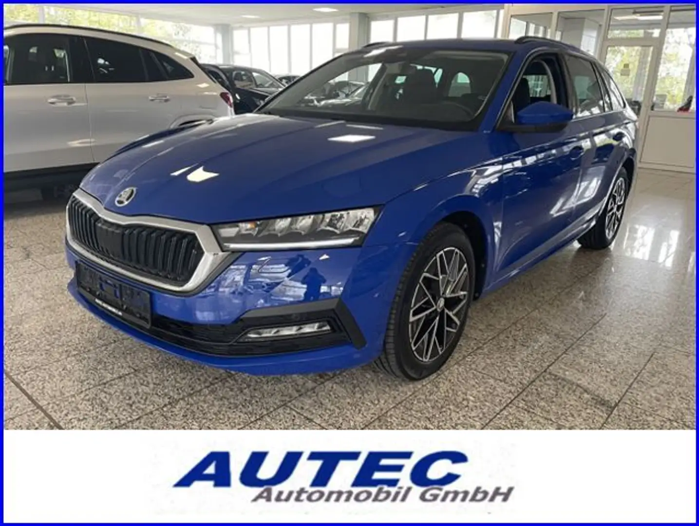 Skoda Octavia Combi Clever 2.0 TDI KAMERA+SPURHALT+LED Bleu - 1