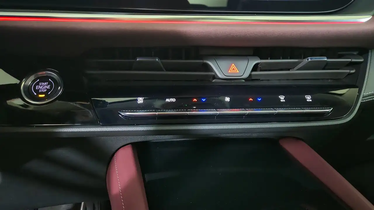 Buick Envision снимка Buick Envision