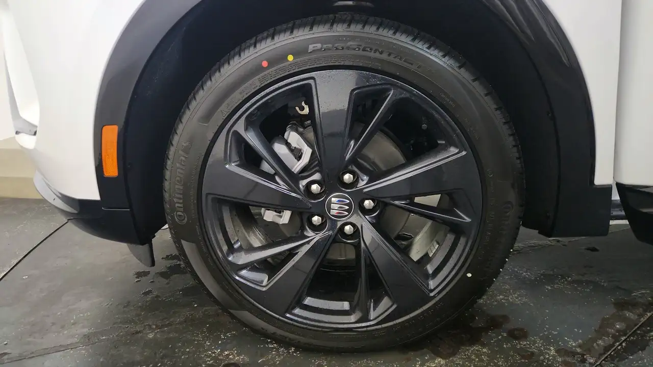 Buick Envision снимка Buick Envision