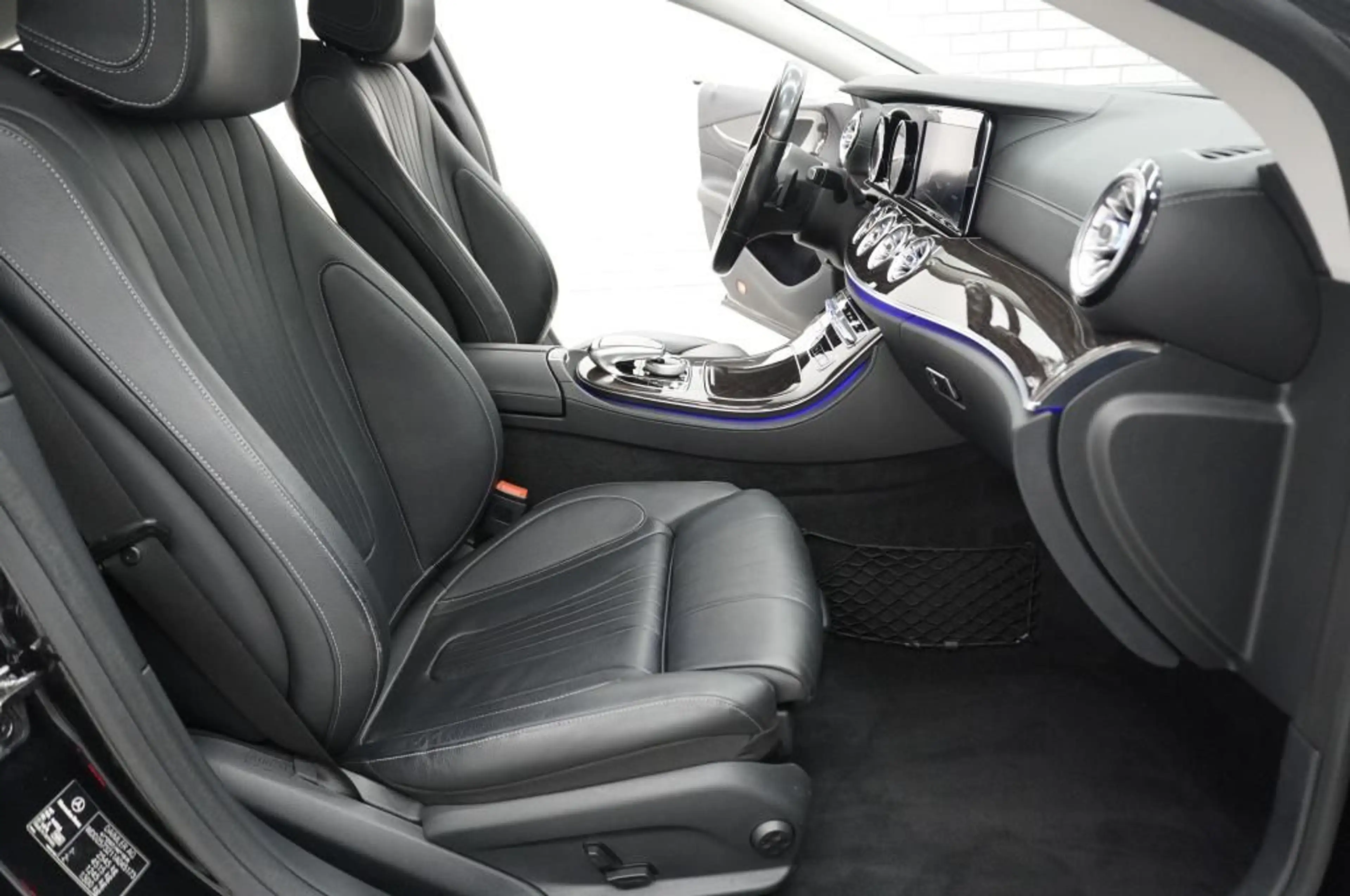 Mercedes-Benz CLS 350 d 4Matic 9G-Tronic Navi/Leder/LED/Kamera — photo 5