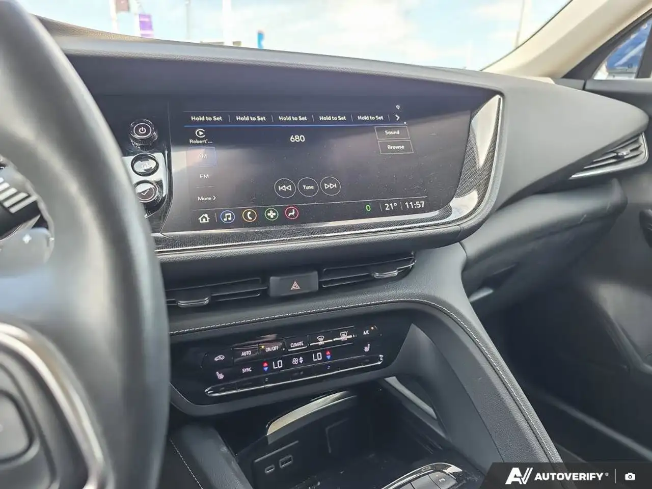 Buick Envision photo Buick Envision