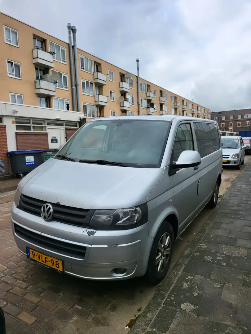 Volkswagen Transporter 2.0 TDI L1H1 4M CoDC Gri - 2