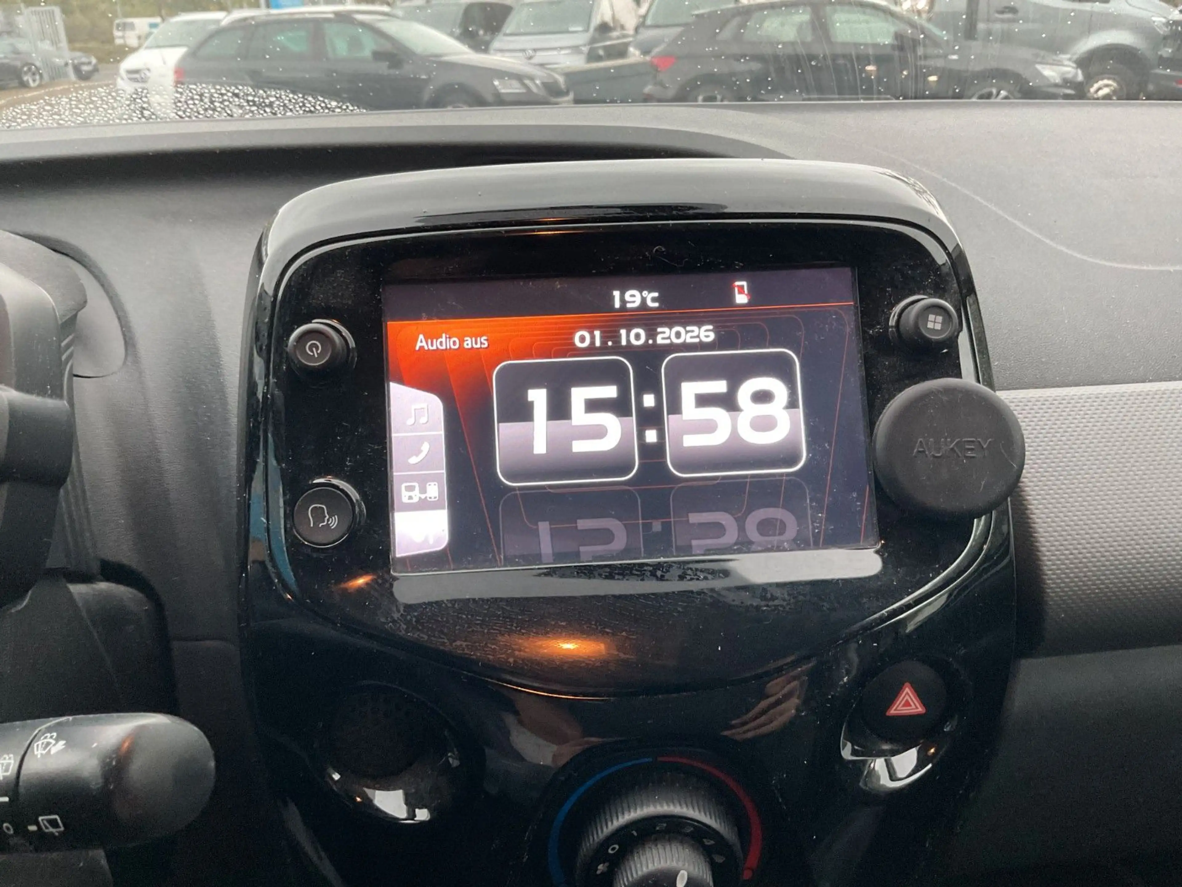 Peugeot 108 TOP Style Faltdach Klima Kamera — photo 15