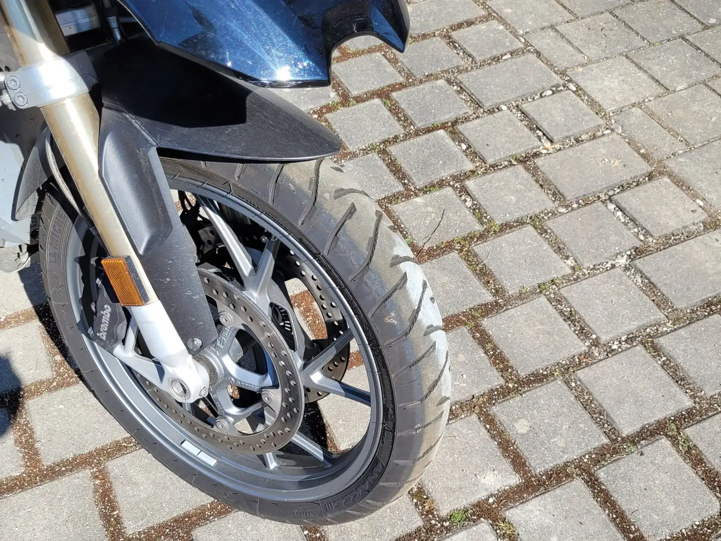 BMW R 1200 GS mit Scheibe und Koffer Schwarz - 2