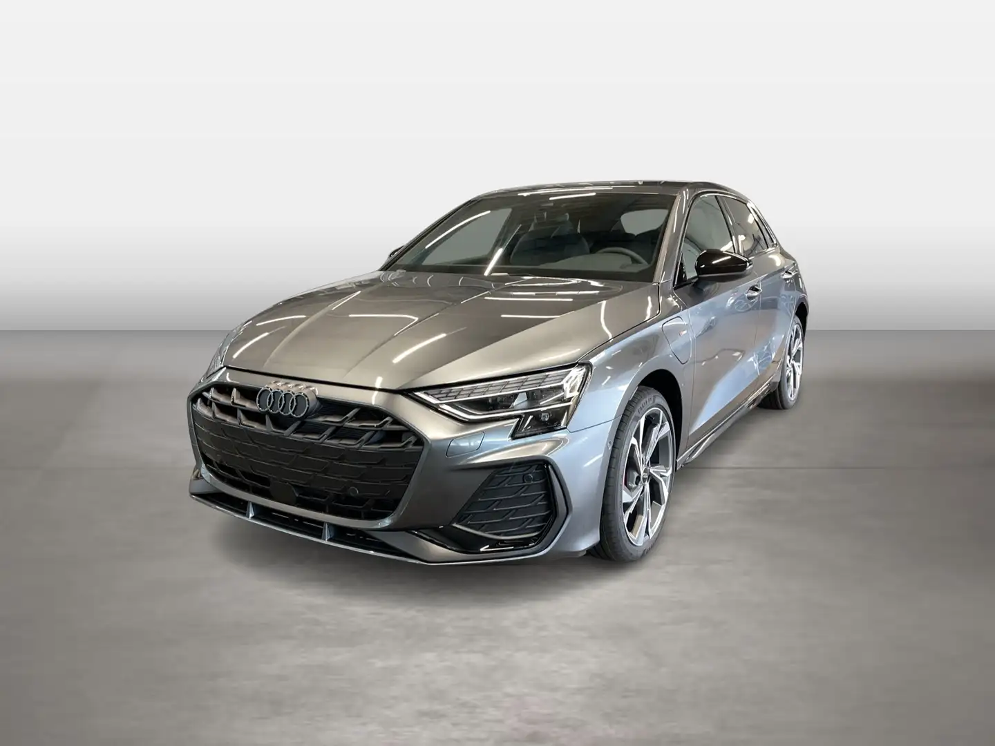 Audi A3 Sportback S line 45 TFSI e 200 kW S tronic LM Gris - 2
