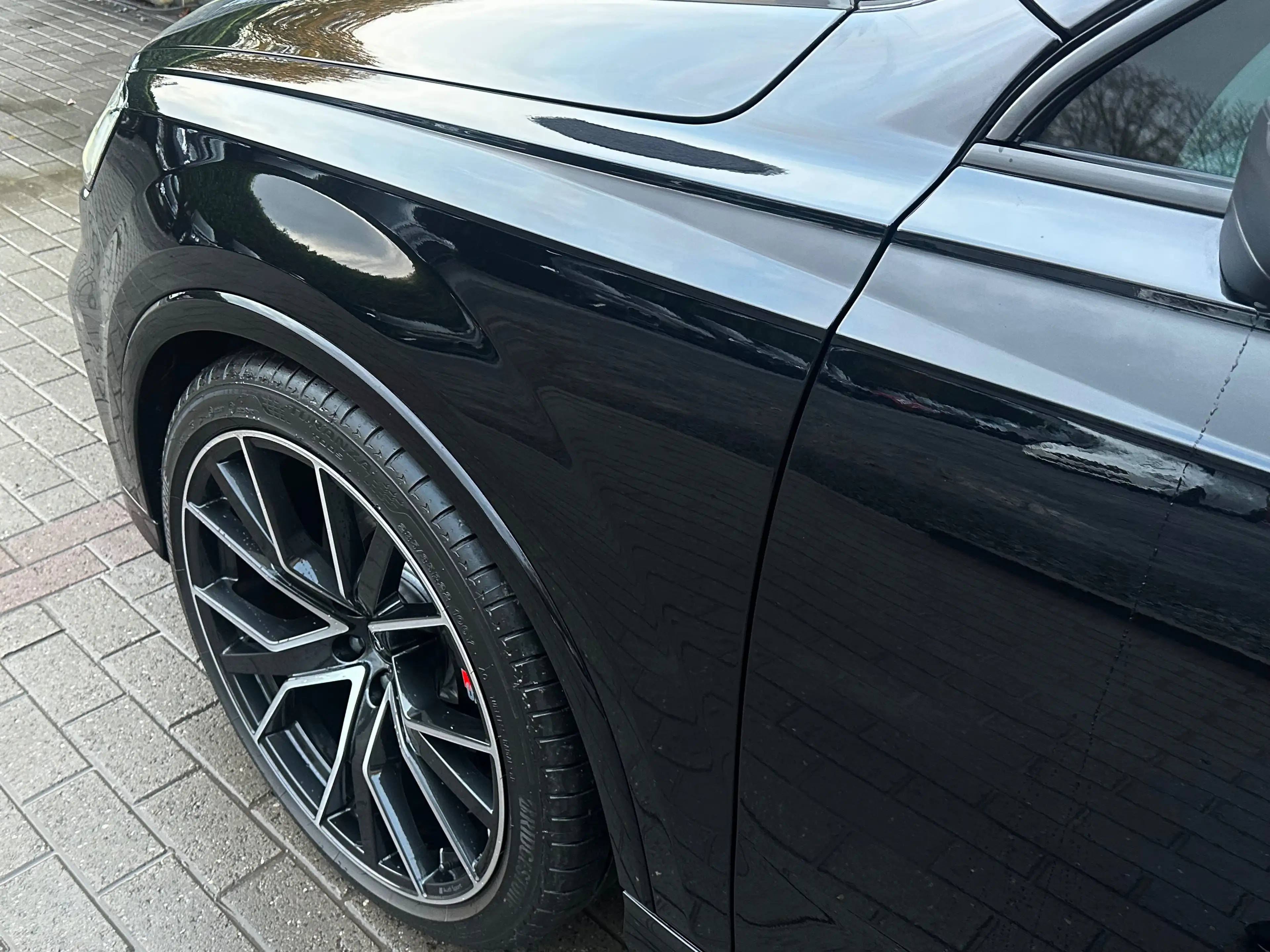 Audi SQ7 *HISTORIQUE-AUDI*LASER-LIGHTS*DYNAMIC-ALL-WHEEL-ST — photo 9