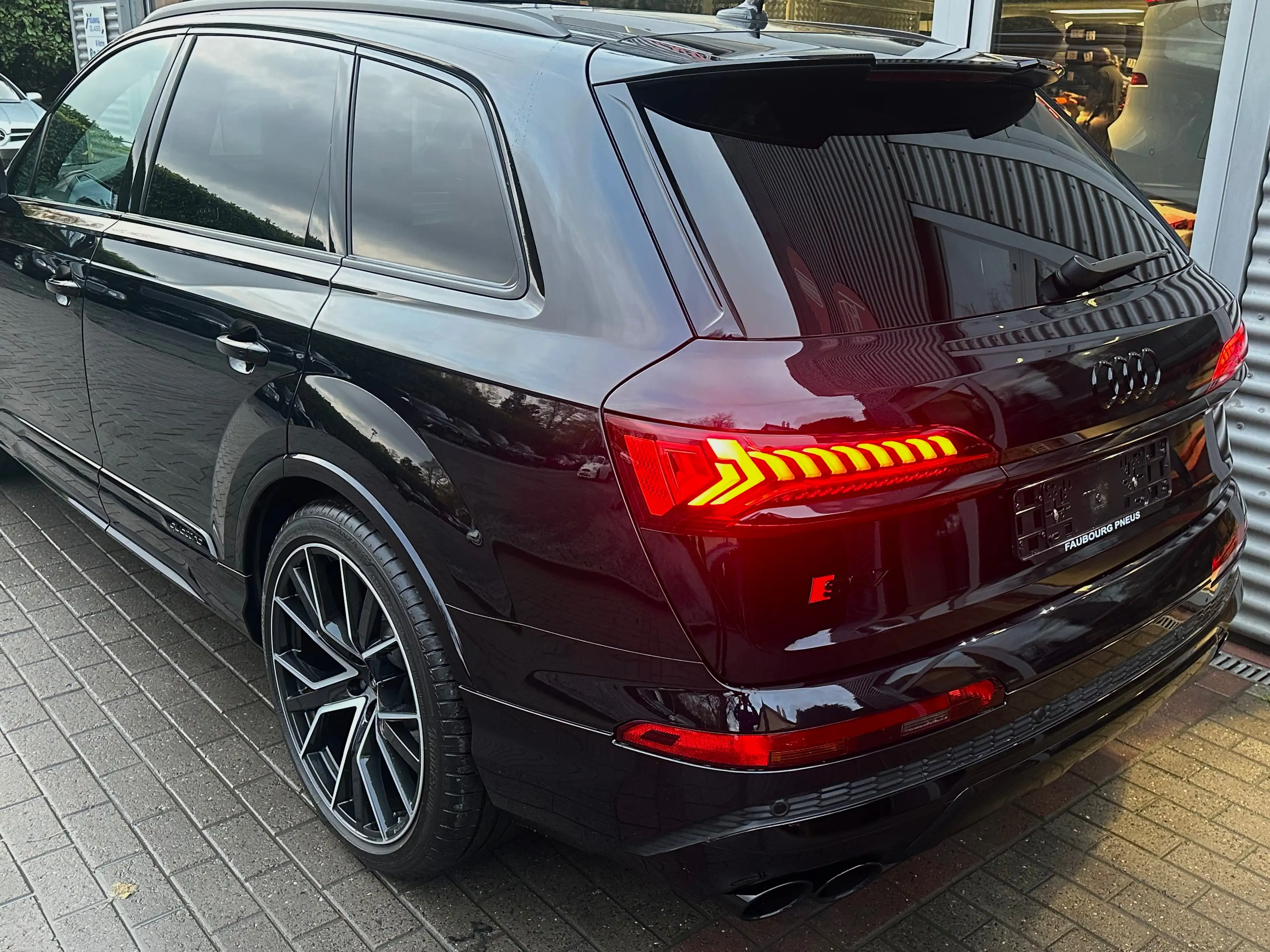 Audi SQ7 *HISTORIQUE-AUDI*LASER-LIGHTS*DYNAMIC-ALL-WHEEL-ST — photo 11