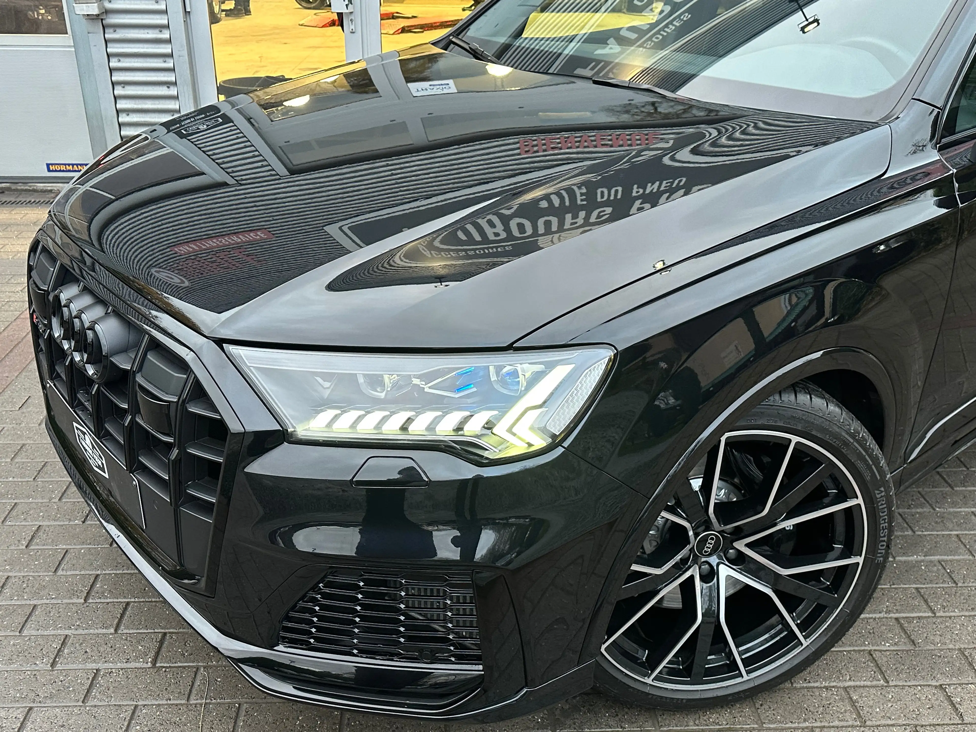 Audi SQ7 *HISTORIQUE-AUDI*LASER-LIGHTS*DYNAMIC-ALL-WHEEL-ST — photo 12