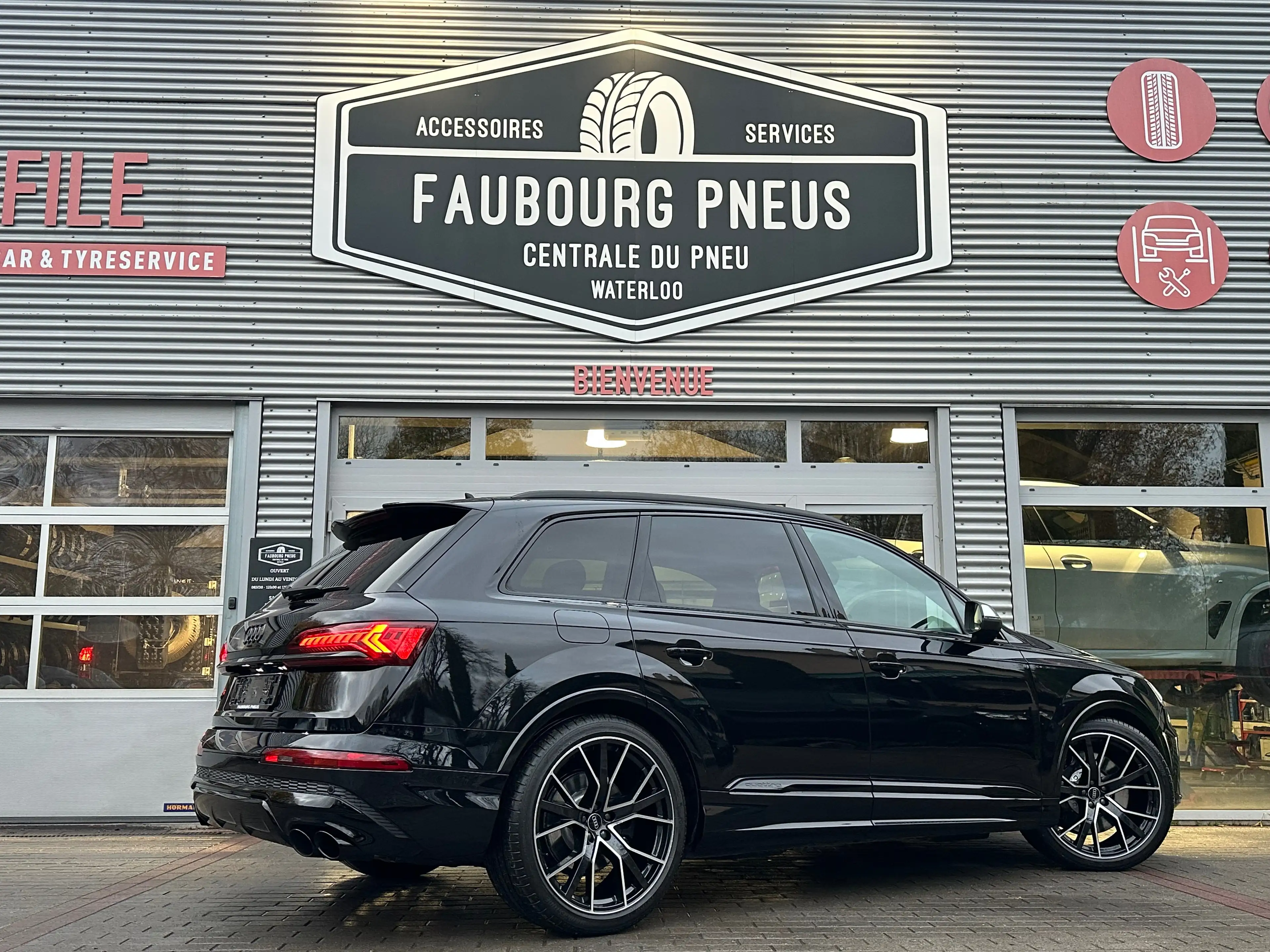 Audi SQ7 *HISTORIQUE-AUDI*LASER-LIGHTS*DYNAMIC-ALL-WHEEL-ST — photo 4