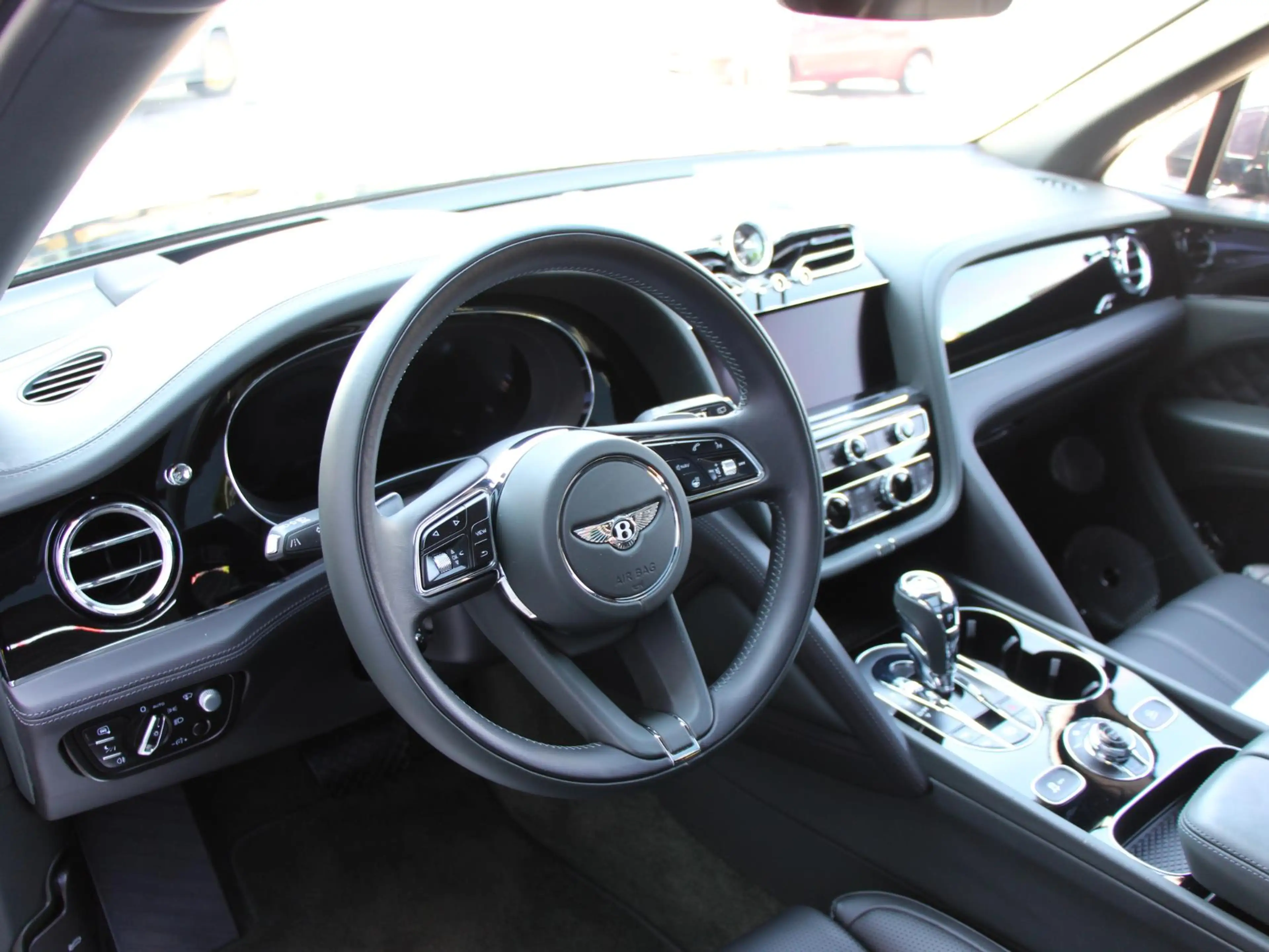Bentley Bentayga 3.0 V6 Hybrid S | Naim | Massage | Comfort Spec | — photo 22