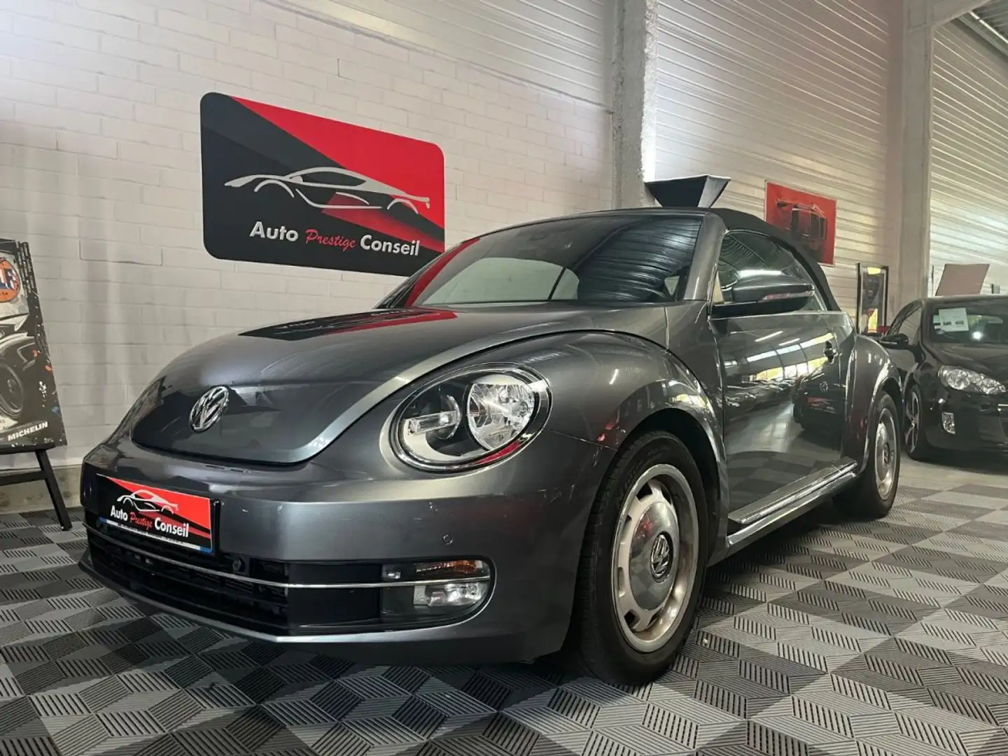 Volkswagen Coccinelle 1.2 TSI 105cv VINTAGE DSG7 Gris - 2