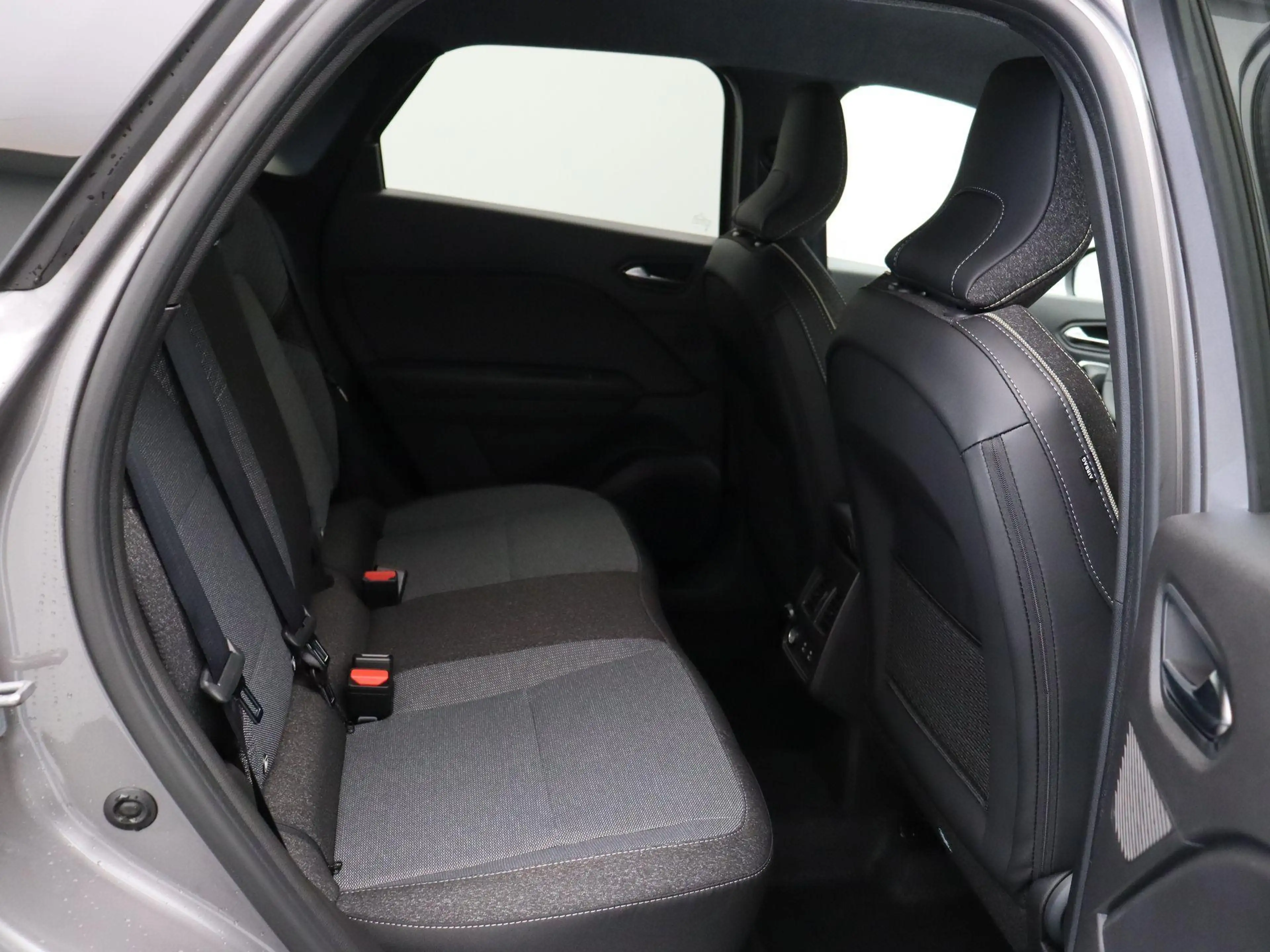 Renault Symbioz 1.8 E-Tech full hybrid 160pk techno | Vijf jaar ga — photo 7