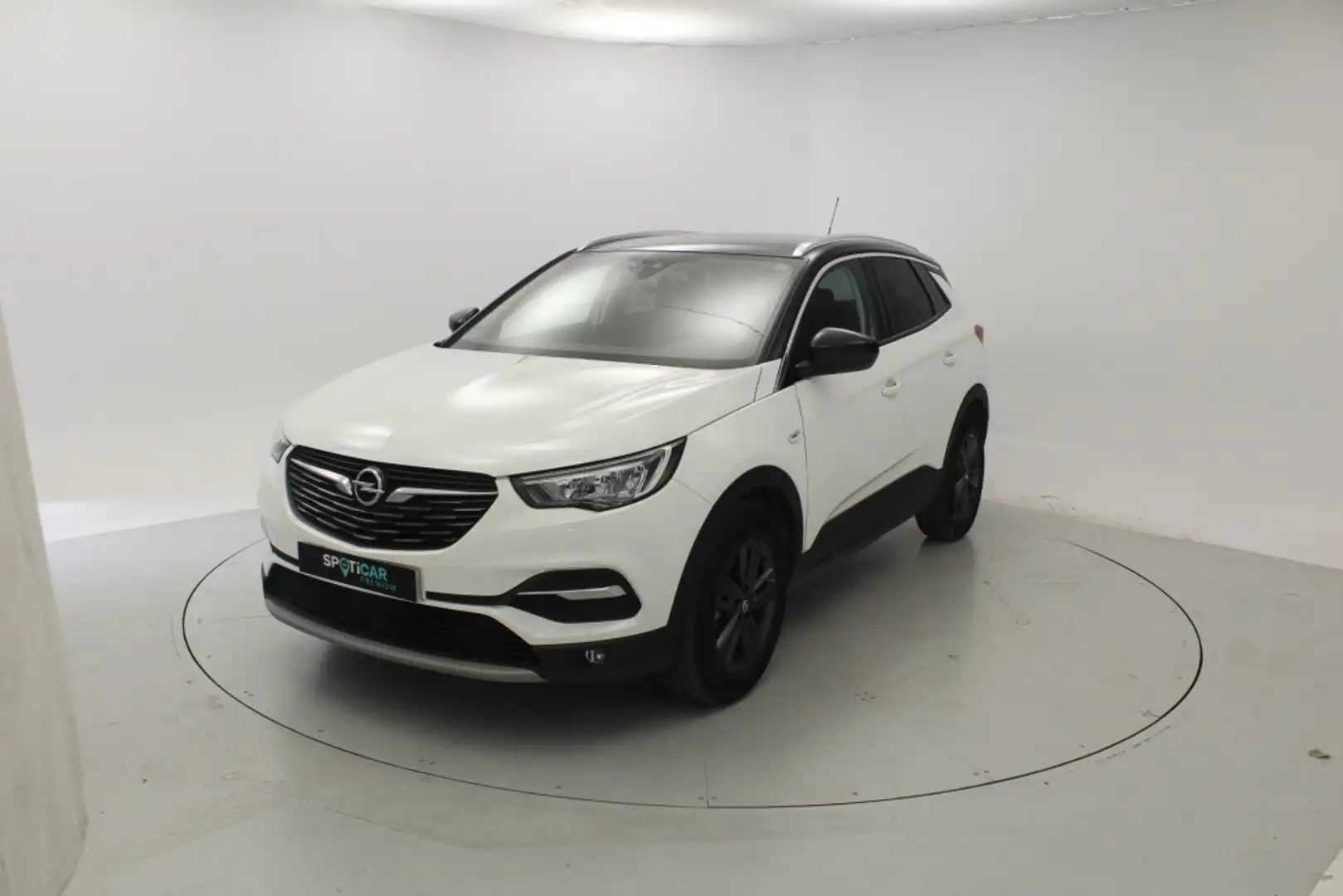 Opel Grandland GLX 1.2 DESIGN LINE 130CV 5P Blanco - 2