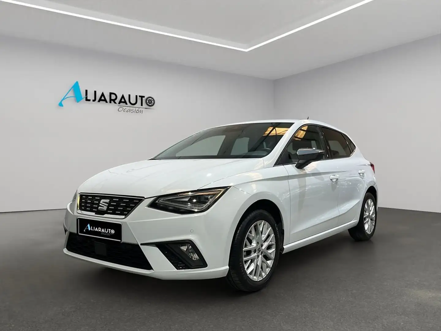SEAT Ibiza 1.0 TSI S&S Xcellence 110 Weiß - 1