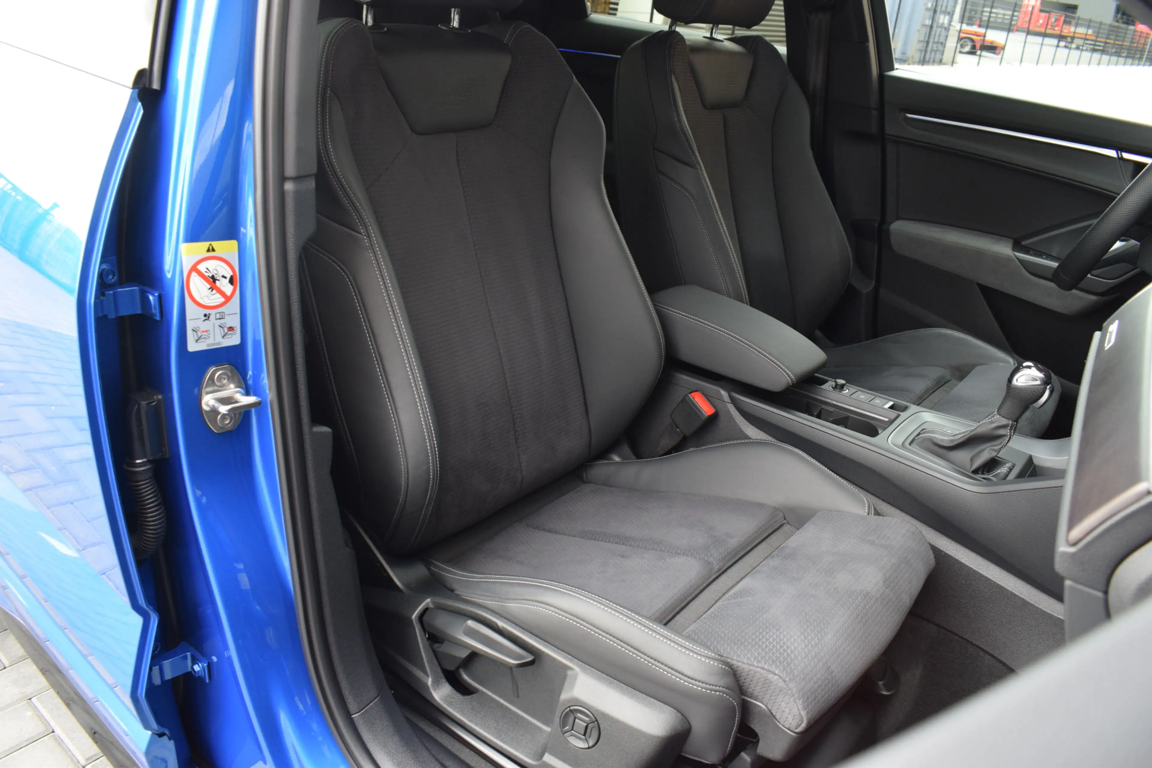 Audi Q3 Sportback 45 TFSI e S-line | Pano | Sonos | 360 ca — photo 7