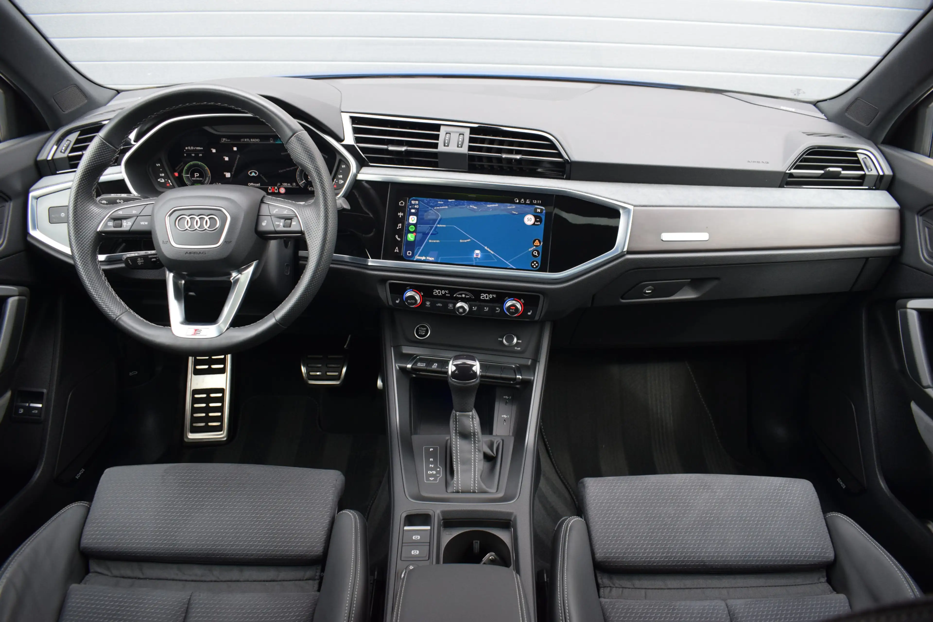 Audi Q3 Sportback 45 TFSI e S-line | Pano | Sonos | 360 ca — photo 3