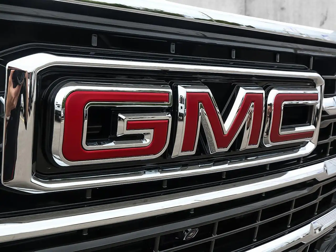 GMC Yukon снимка GMC Yukon