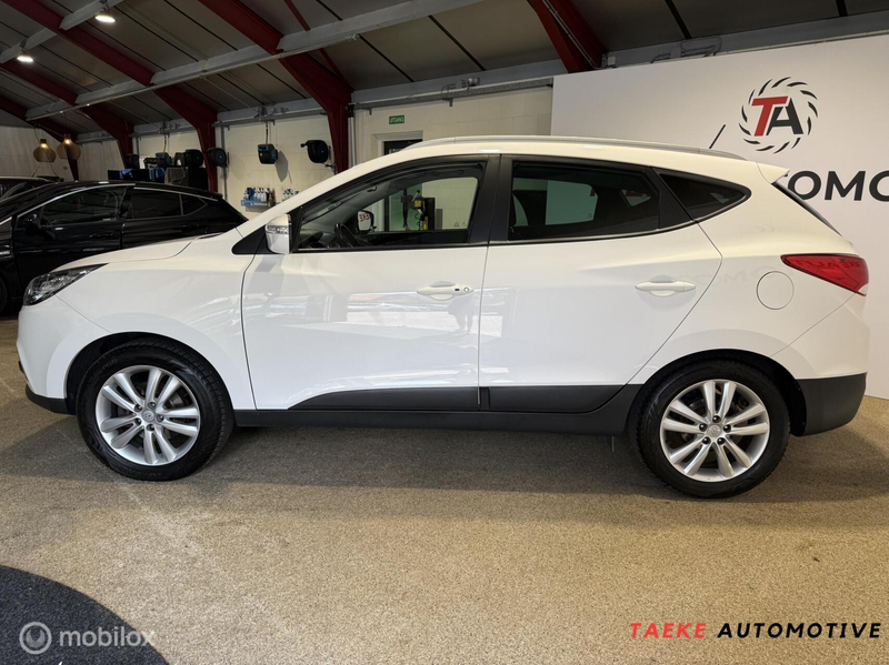Hyundai iX35 2.0i i-Catcher PANO/CLIMA/CRUIS/STOELV/APK/NAP — photo 2