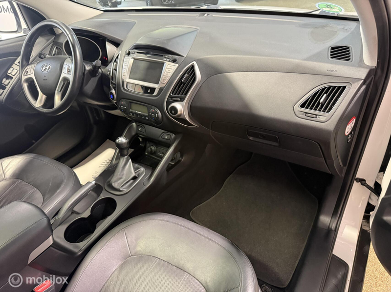 Hyundai iX35 2.0i i-Catcher PANO/CLIMA/CRUIS/STOELV/APK/NAP — photo 15