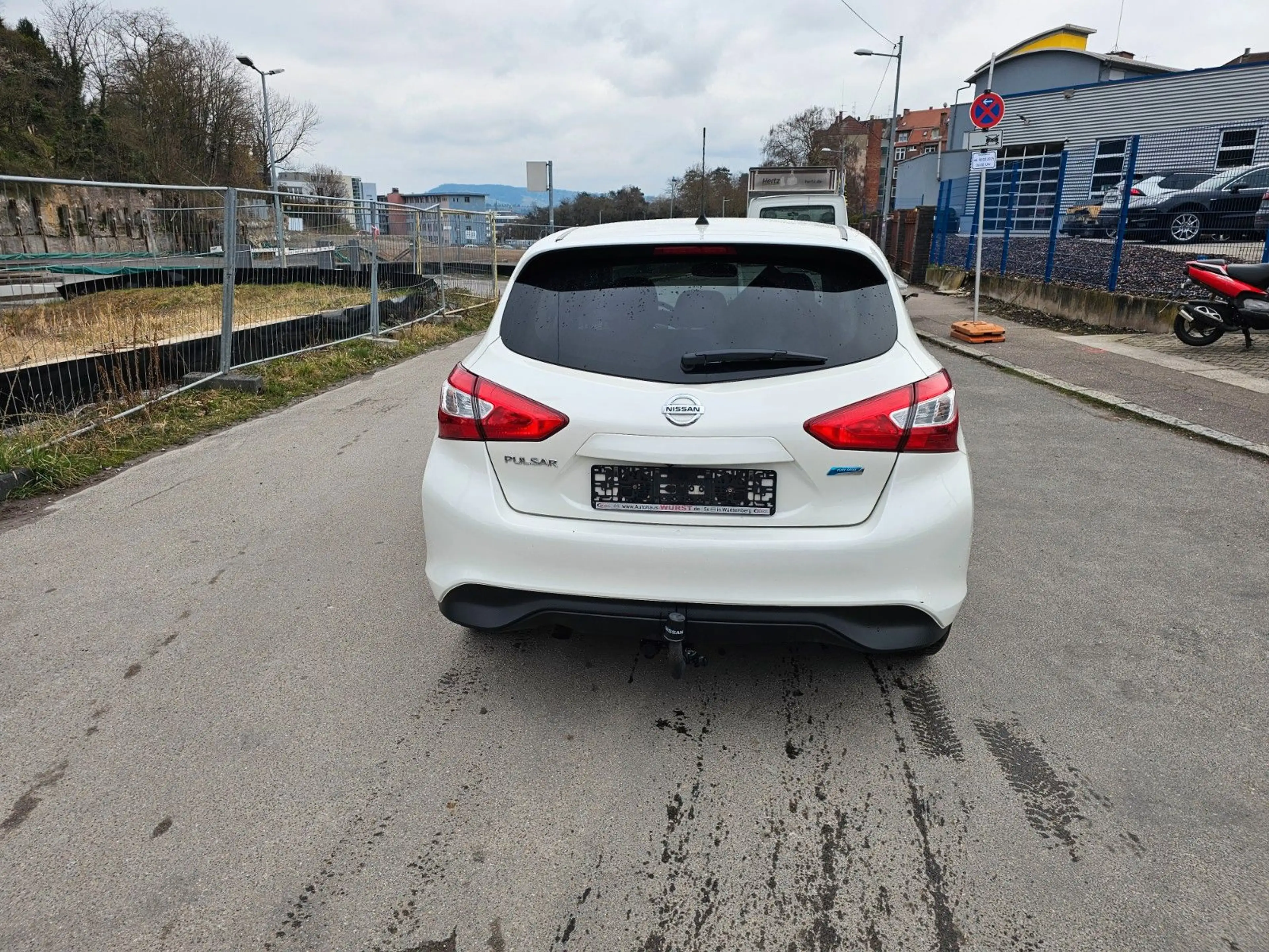 Nissan Pulsar Tekna — photo 8