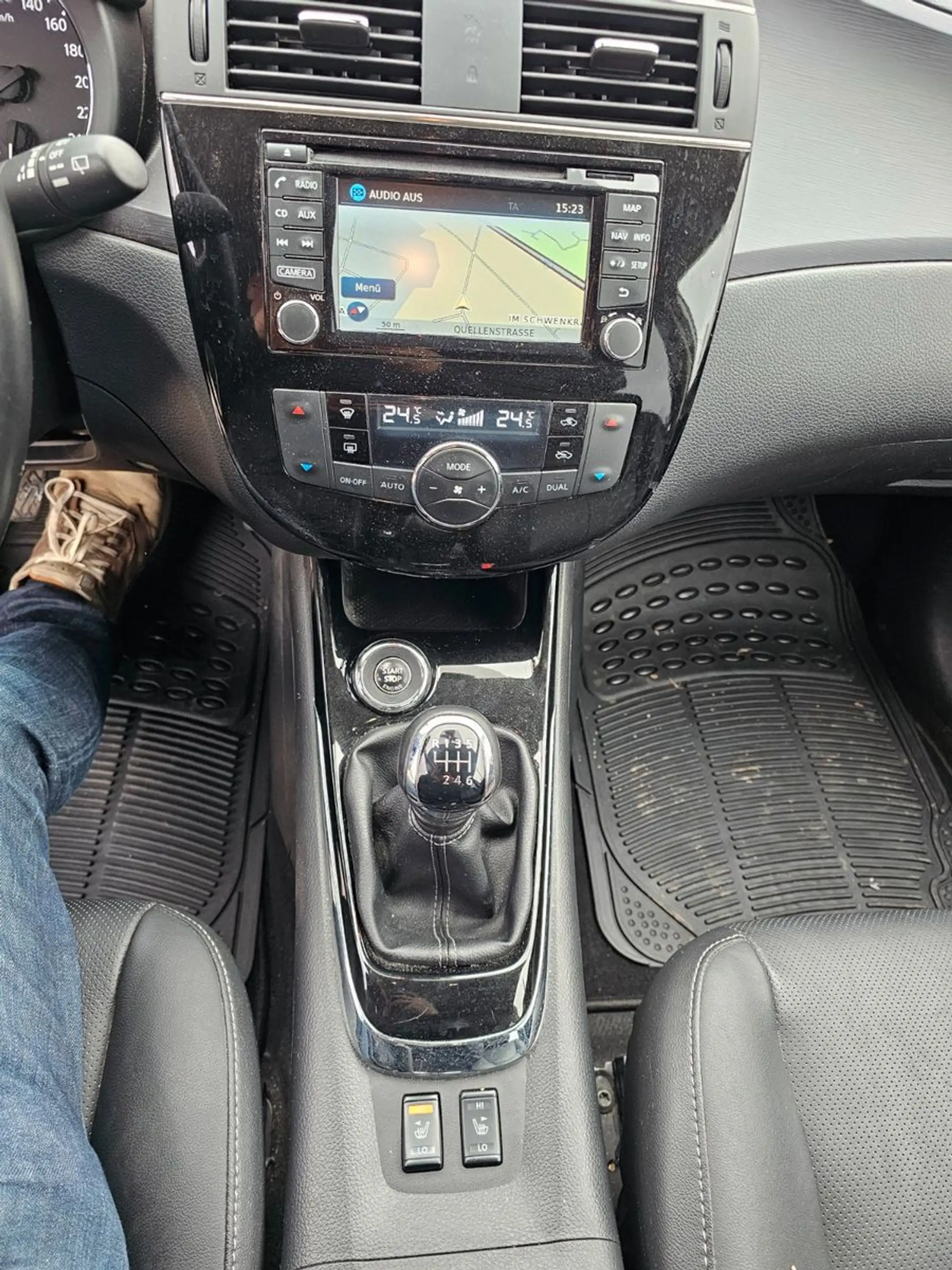 Nissan Pulsar Tekna — photo 13