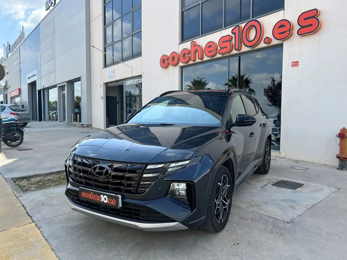 Hyundai TUCSON 1.6 TGDI 48V Nline Sky Safe 4x2 DT Gris - 1
