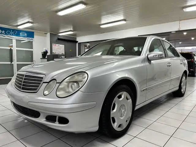 Mercedes-Benz E 220 E Limousine E 220 CDI