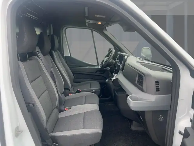 Renault Master view 8