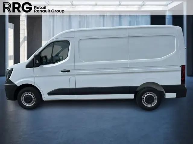Renault Master view 2