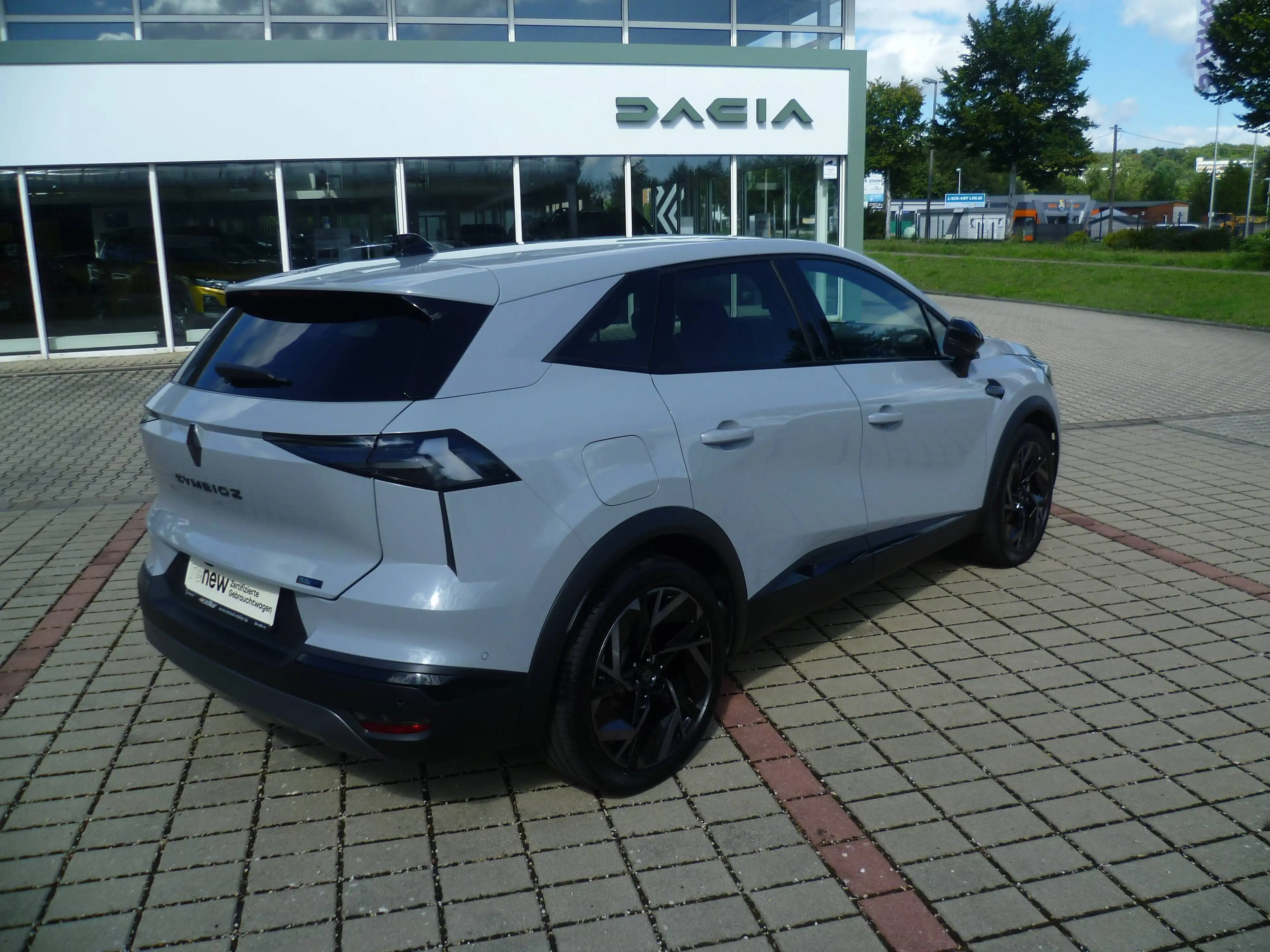 Renault Symbioz 145 E-Tech Full Hybrid Esprit Alpine — photo 6
