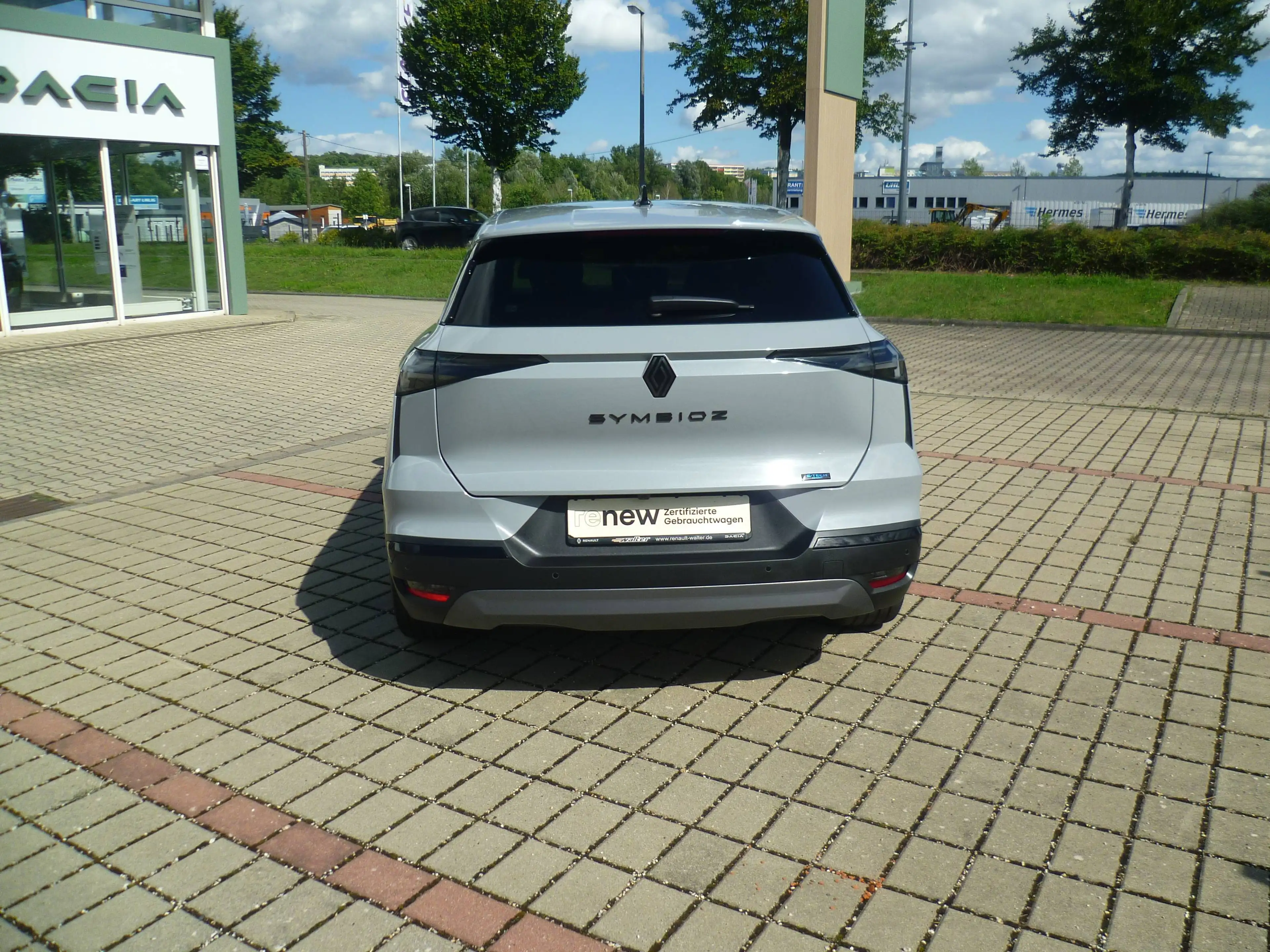 Renault Symbioz 145 E-Tech Full Hybrid Esprit Alpine — photo 5